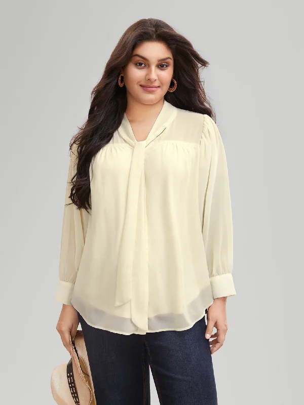 Chiffon Draped Collar Pleated Blouse