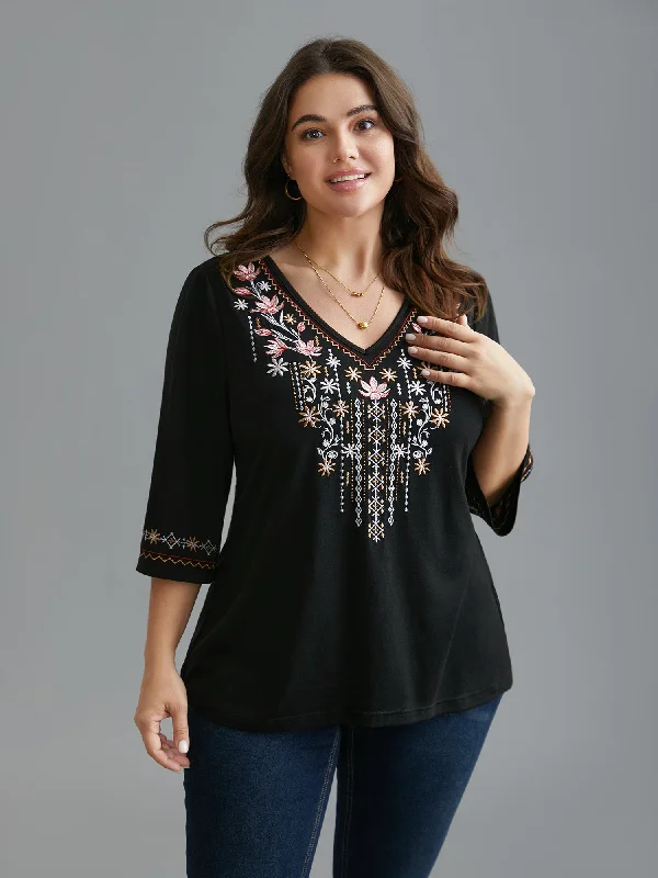 Floral Embroidered V-Neck T-shirt