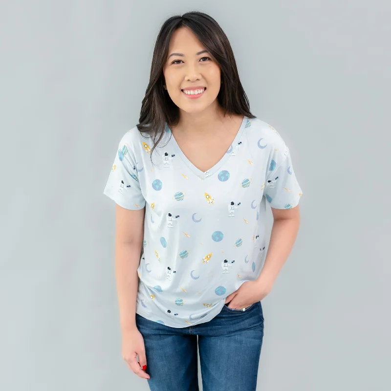 Women's Relaxed Fit V-Neck in Ice Space