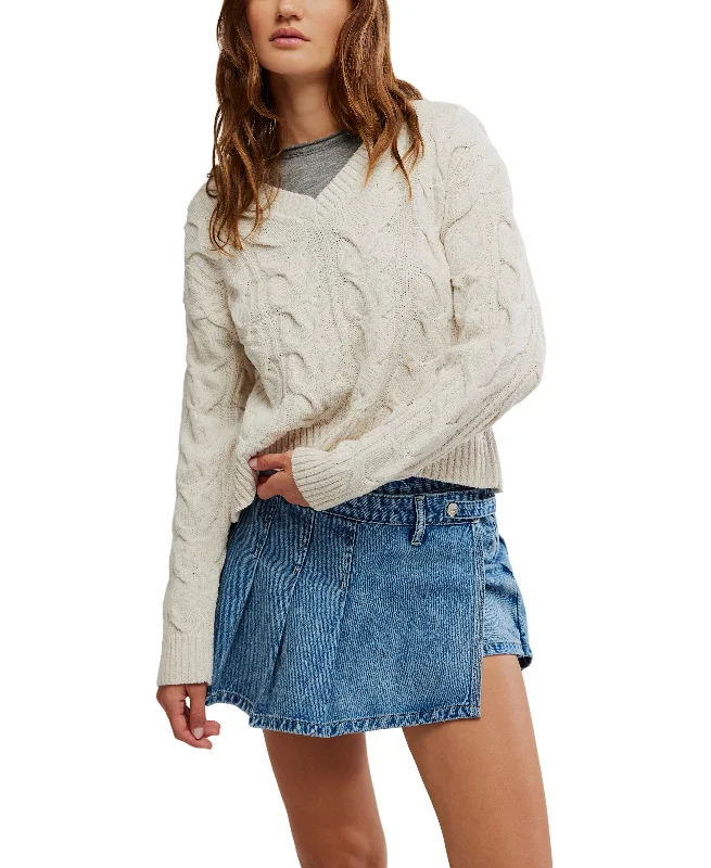 Washed Cable V Neck Sweater in Optic White